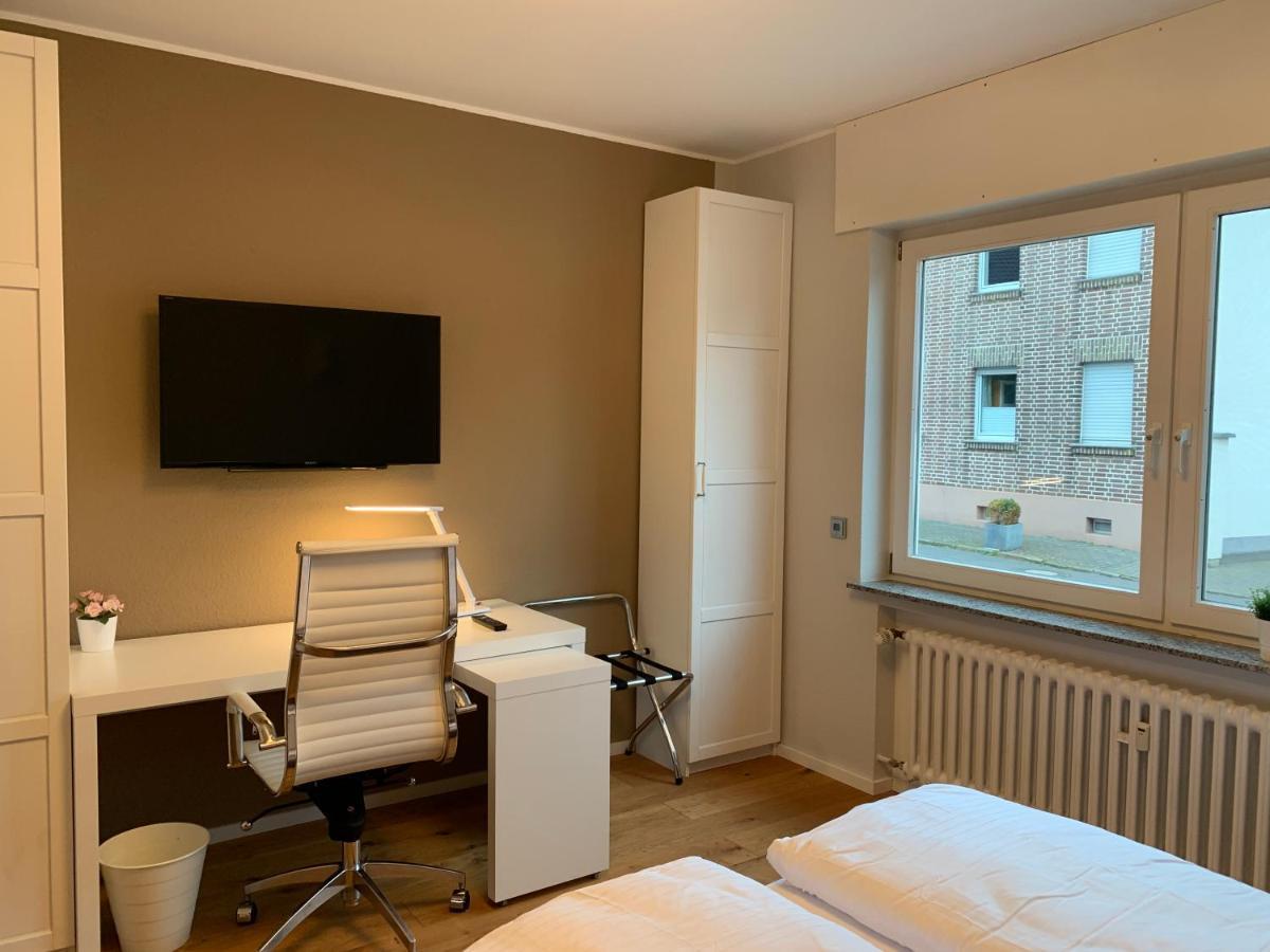 Appartement Koln In Bornheim-Sechtem, Nahe Phantasialand, Bruhl, Koln, Bonn, Db-Anschluss, Messe-Koln, Business-Komfort Bornheim  Zewnętrze zdjęcie